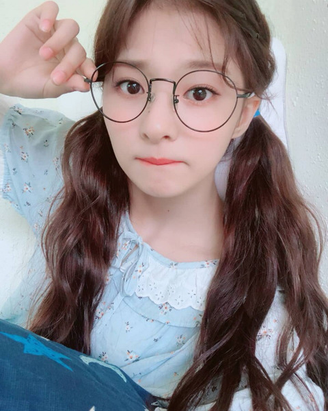 [프로미스나인] 추가로 앨범사서 약속회 갈까 고민되서 픎나인 | 인스티즈