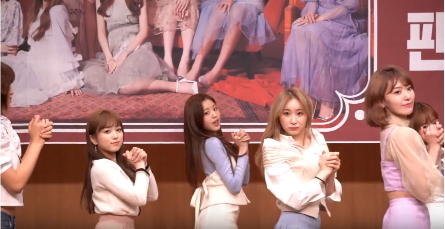 아이즈원 무대에서 웃으면 아이스크림 사기 미션.jpgif | 인스티즈