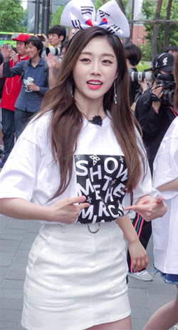 180619 잠실 롯데월드몰 러블리즈 서지수.gif | 인스티즈