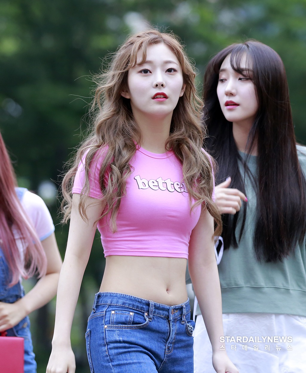  프리스틴 정은우 방송국 출근길 패션 | 인스티즈