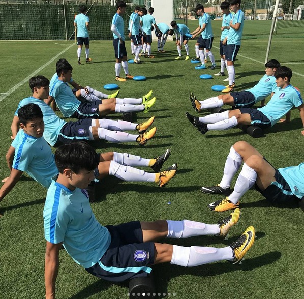 U-18대표팀 스페인 전지훈련에 합류한 이강인.JPG | 인스티즈