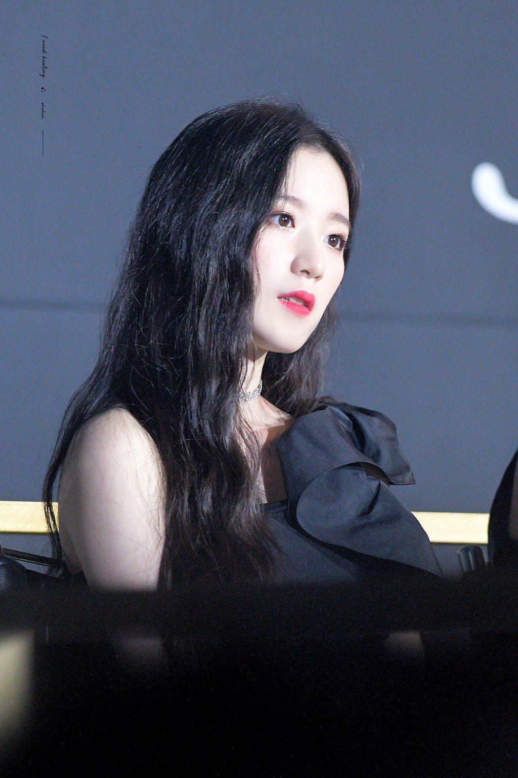 (여자)아이들의 비쥬얼담당 백설공주 슈화.jpgif (311장) | 인스티즈