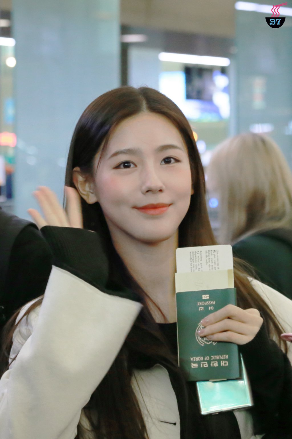콧대가 이쁜 (여자)아이들 미연.jpgif | 인스티즈