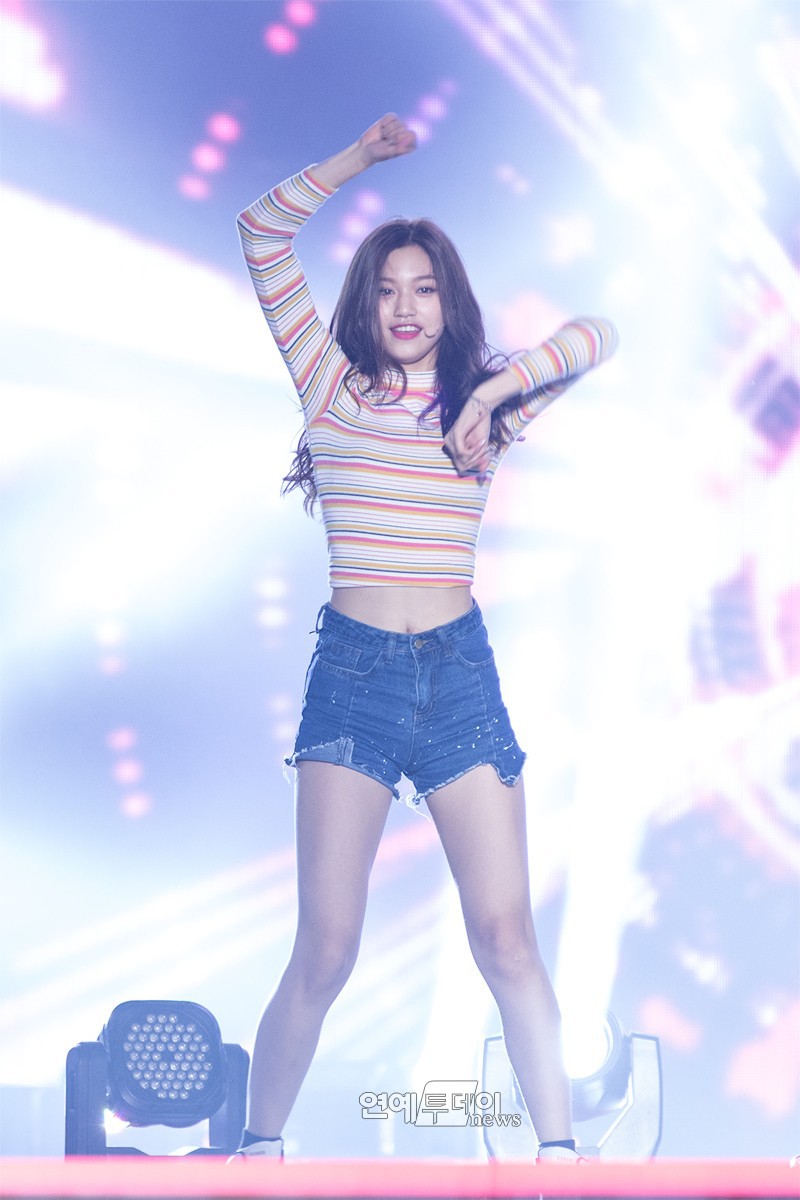김도연 허리라인 | 인스티즈