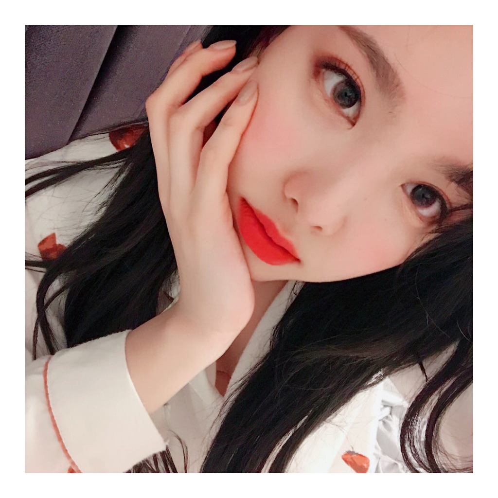 이제 시크해지고 싶은 나연 | 인스티즈