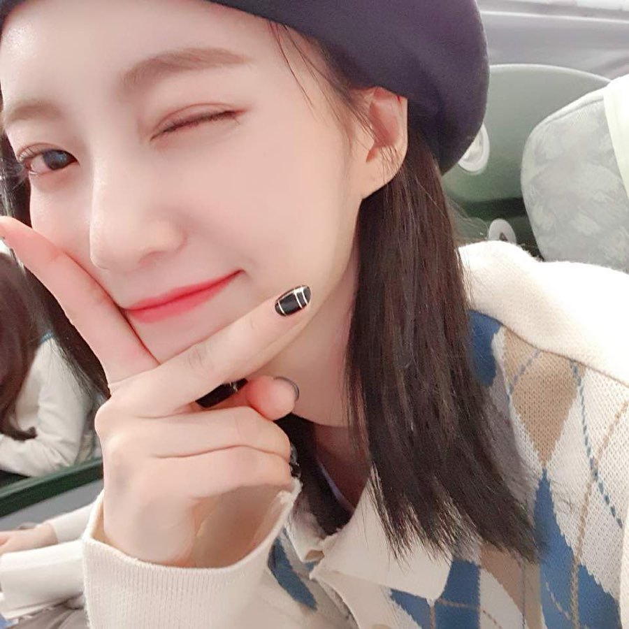 오늘자 오마이걸 비니 | 인스티즈