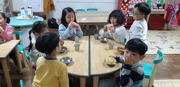 구름빵제과점 이미지