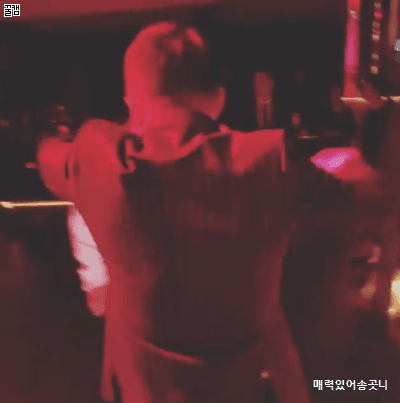 피로연에서 태양이랑 댄스배틀하고 간 조세호.gif | 인스티즈